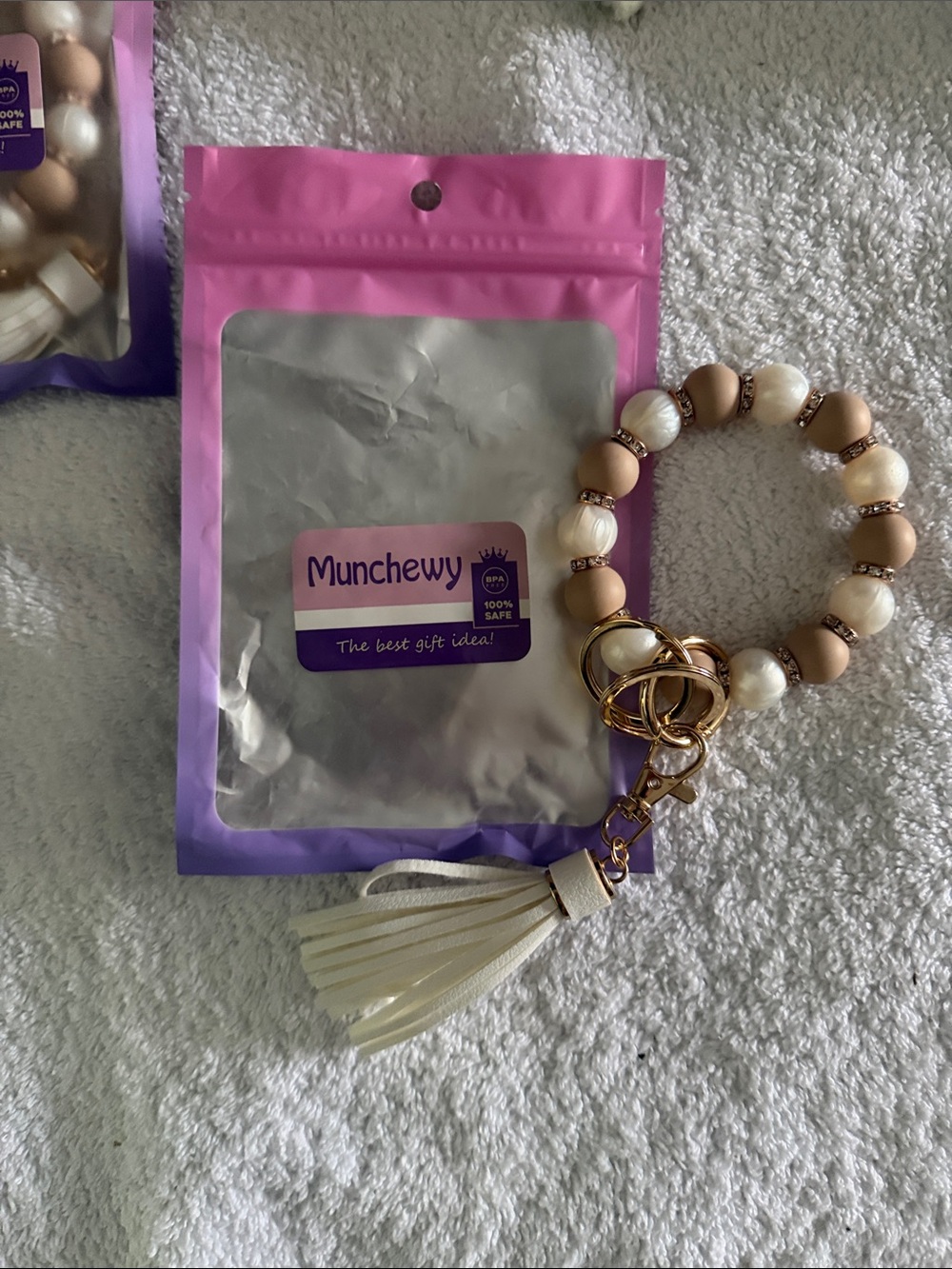 Munchewy Beige Pearl Tassel Bracelet Keyring. So pretty